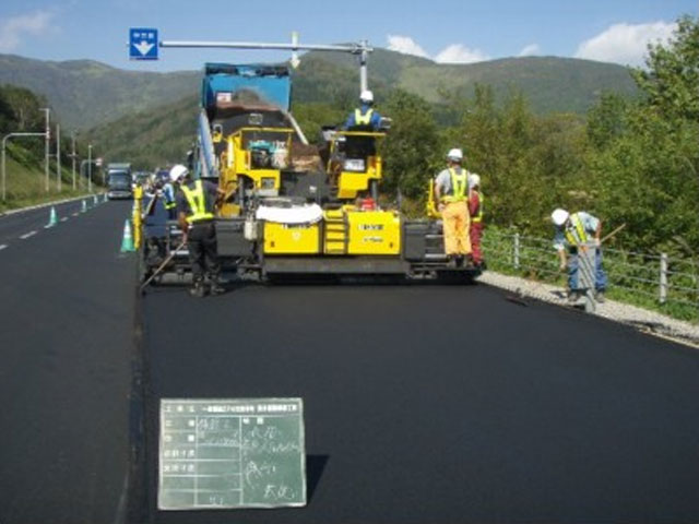 道路舗装工事